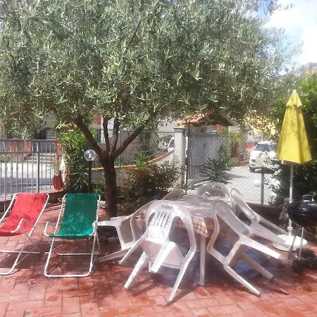 Ca 'nter Viale * Romito Magra